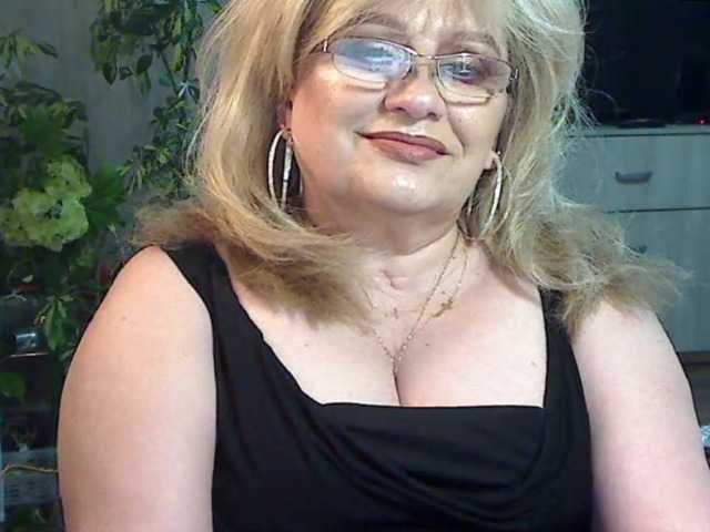 Fotografije MilfKarla Hi boys, looking for a hot MILF on a wheelchair..? if you want to make me happy, come to me;)