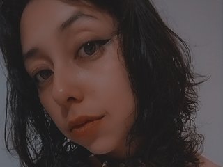 Erotični video klepet Milie-yue