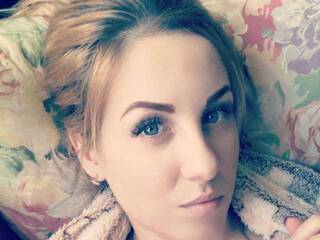 Erotični video klepet MillaJames