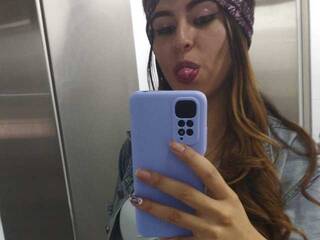 Erotični video klepet Milodavies