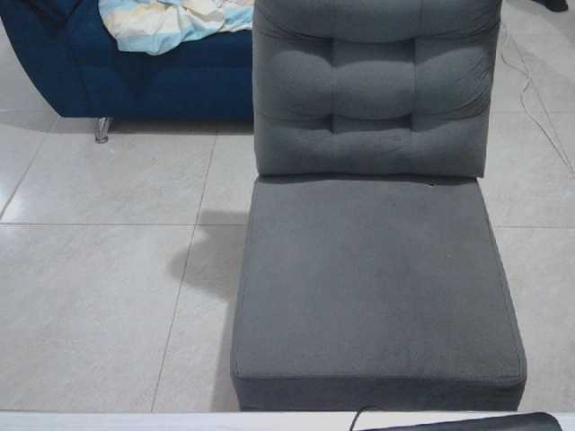 Oddajajo posnetke zaslona mimisexxxa