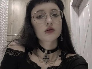 Erotični video klepet MiraJade