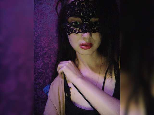 Oddajajo posnetke zaslona Mirra69