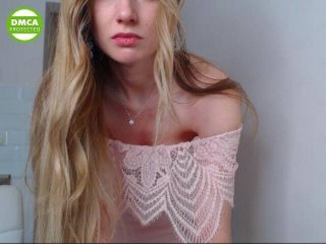 Oddajajo posnetke zaslona misVictoria