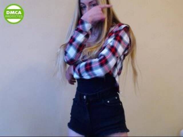 Oddajajo posnetke zaslona misVictoria