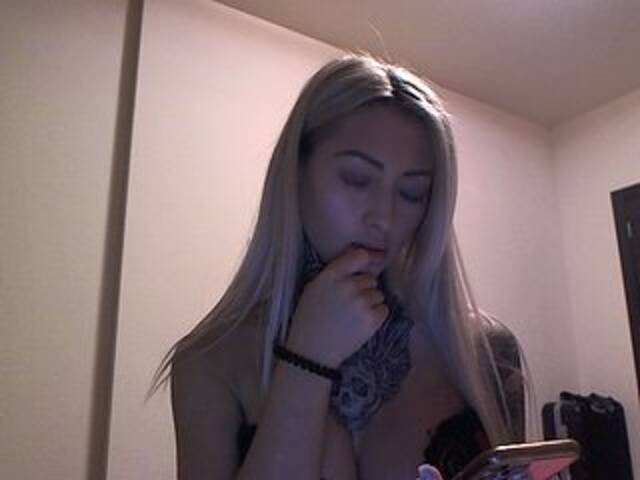 Oddajajo posnetke zaslona miskis