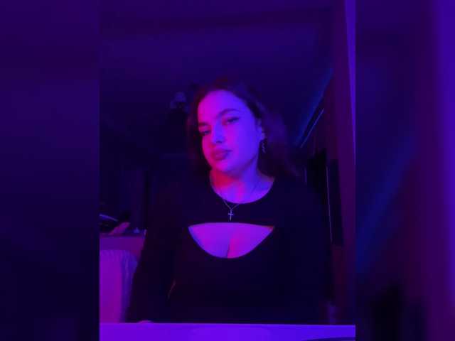 Oddajajo posnetke zaslona Missa-dark