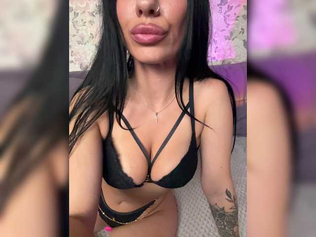 Oddajajo posnetke zaslona _EUPHORIAA_