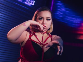 Erotični video klepet MistressOfYours