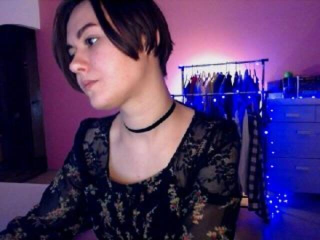 Oddajajo posnetke zaslona mMorvFm