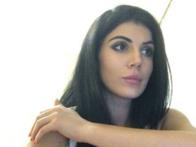 Oddajajo posnetke zaslona _SWEEETY_