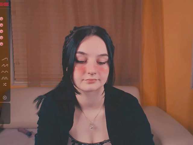 Oddajajo posnetke zaslona molly-magic