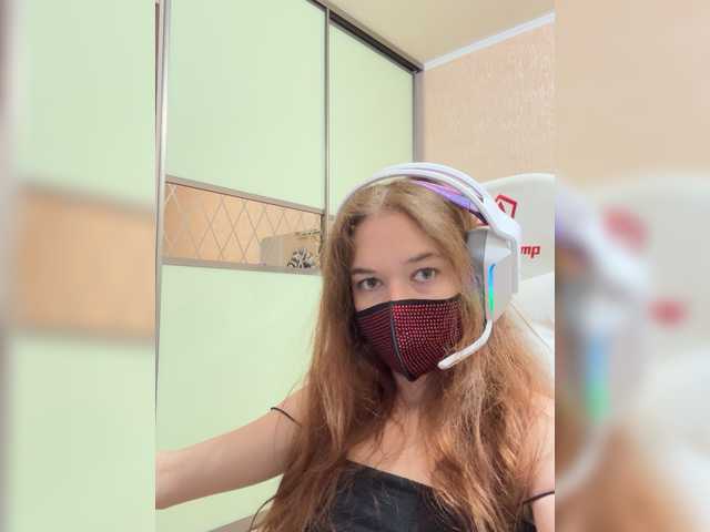 Oddajajo posnetke zaslona Mollyfi