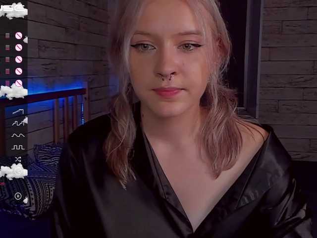 Oddajajo posnetke zaslona MiaGarcia