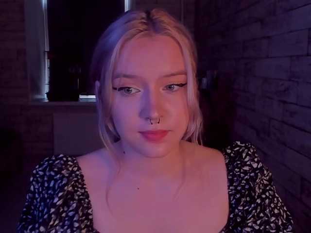 Oddajajo posnetke zaslona MiaGarcia