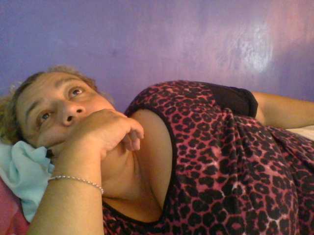 Oddajajo posnetke zaslona monalindagold