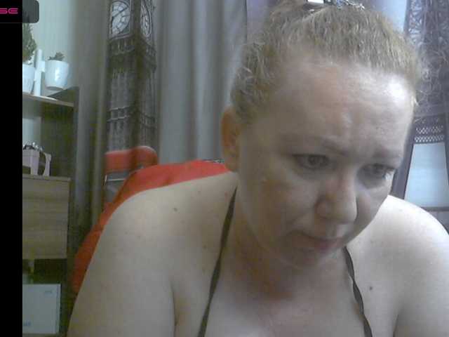 Oddajajo posnetke zaslona MonaSans