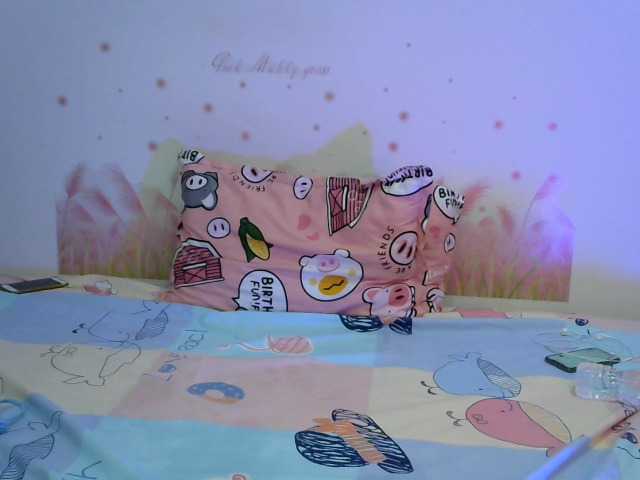 Oddajajo posnetke zaslona MONbabE