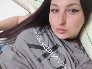 Erotični video klepet MonicaMilf