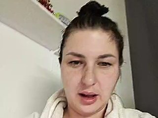 Erotični video klepet MonicaMilf