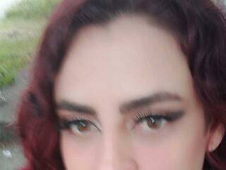 Erotični video klepet MoonCorey