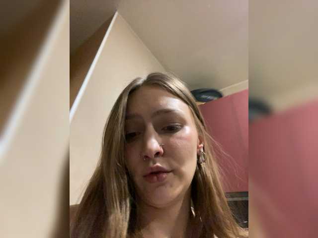 Oddajajo posnetke zaslona moonkitten23