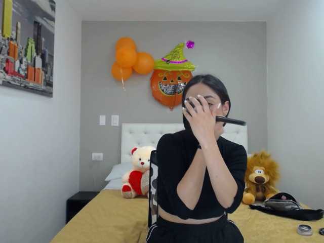 Oddajajo posnetke zaslona MoonRainbow98