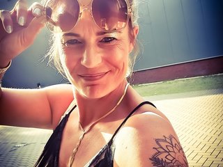 Erotični video klepet Ashley-Rose