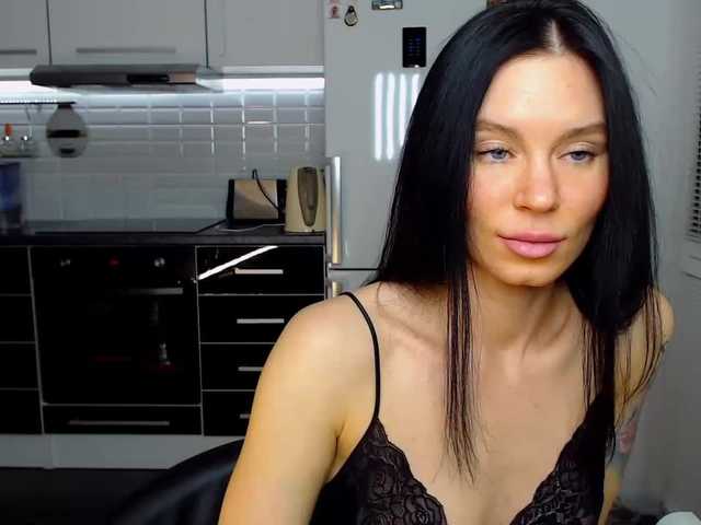 Oddajajo posnetke zaslona MsLatikaX