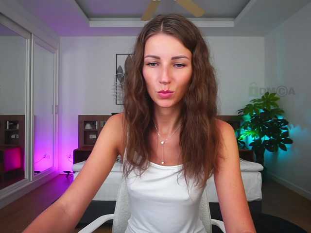 Oddajajo posnetke zaslona Anna_Shine