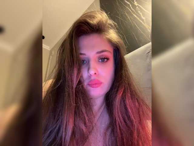 Oddajajo posnetke zaslona MuuuRkaaa