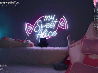 Erotični video klepet MySweetAlice