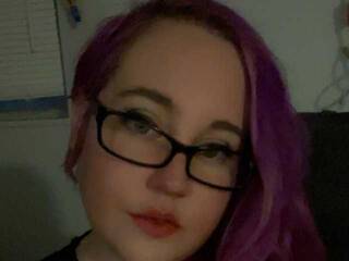 Erotični video klepet MzOphelia