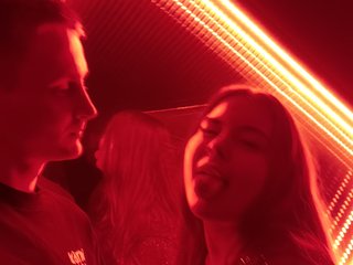Erotični video klepet N-bagira