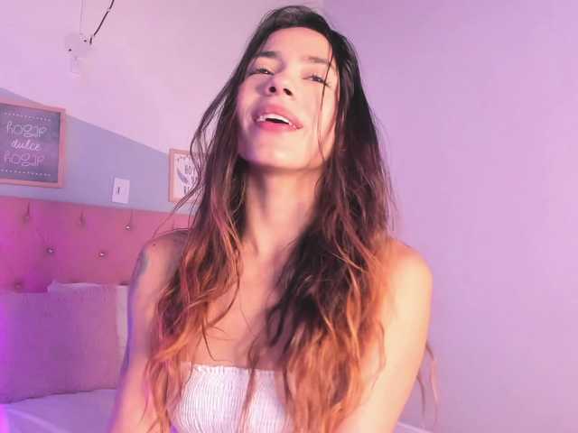 Oddajajo posnetke zaslona Nadia-Roses