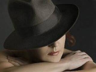 Erotični video klepet nadidi