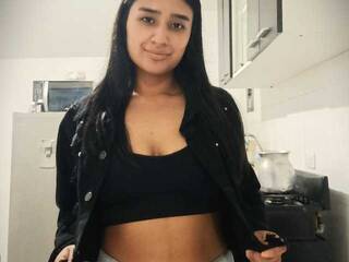 Erotični video klepet nahomi-evans