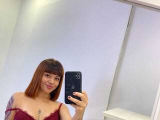 Erotični video klepet NaiveCallie