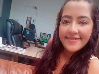 Erotični video klepet NaomiiWood