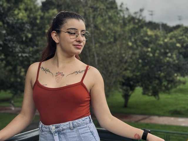Fotografija profila Naomy-tay1