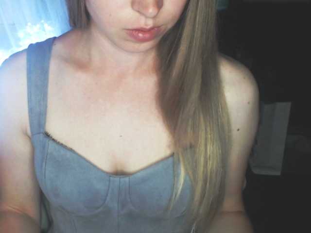 Oddajajo posnetke zaslona NastyaRosalyn