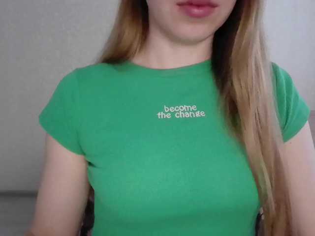 Oddajajo posnetke zaslona NastyaRosalyn