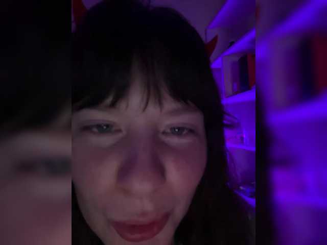 Oddajajo posnetke zaslona MarusyaM