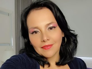 Erotični video klepet NatashaMilf