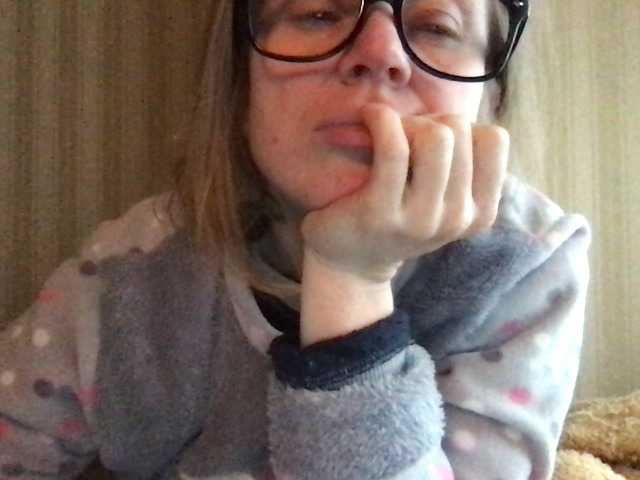 Oddajajo posnetke zaslona naturalblonde