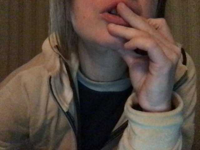 Oddajajo posnetke zaslona naturalblonde