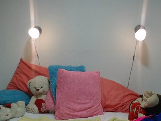 Oddajajo posnetke zaslona naughty-lady