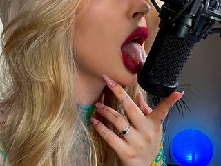 Erotični video klepet NaughtyHamster