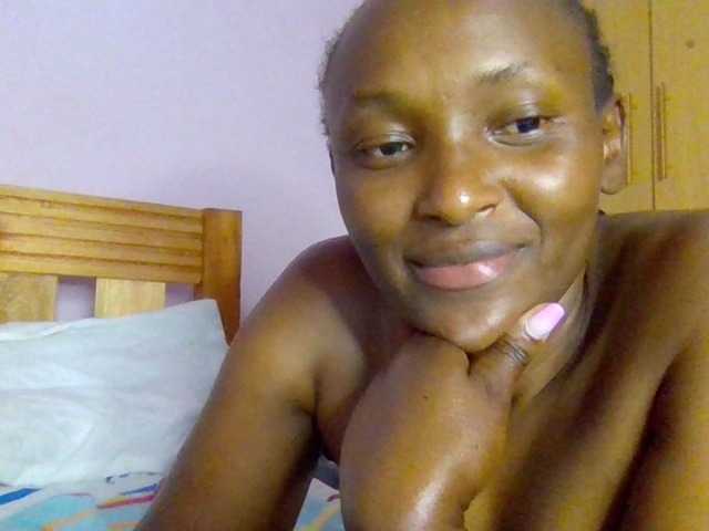 Oddajajo posnetke zaslona Naughtyliby