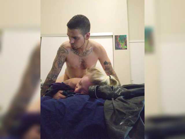 Oddajajo posnetke zaslona NaughtyLilChanel
